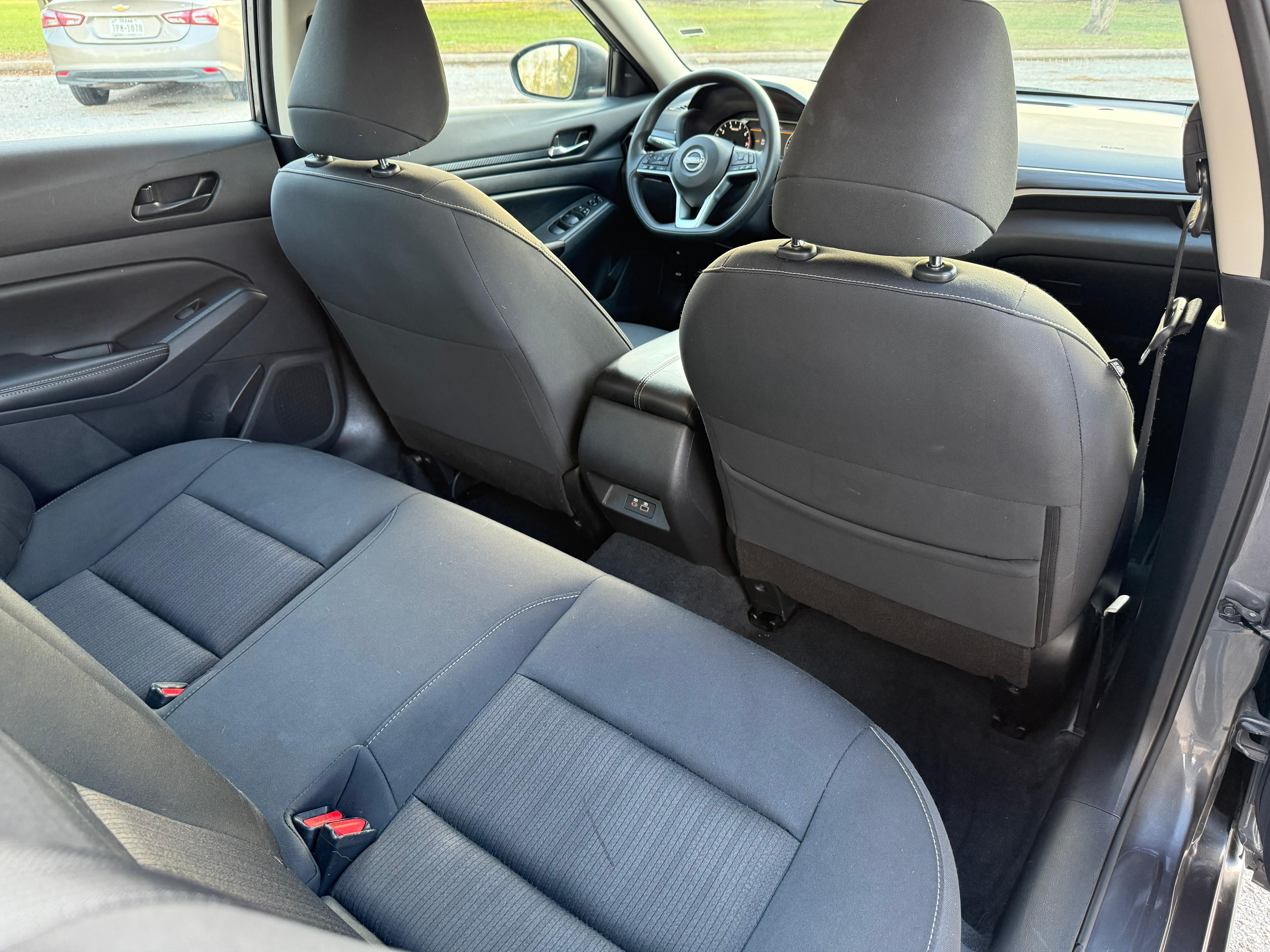 2024 Nissan Altima SV - Image 8