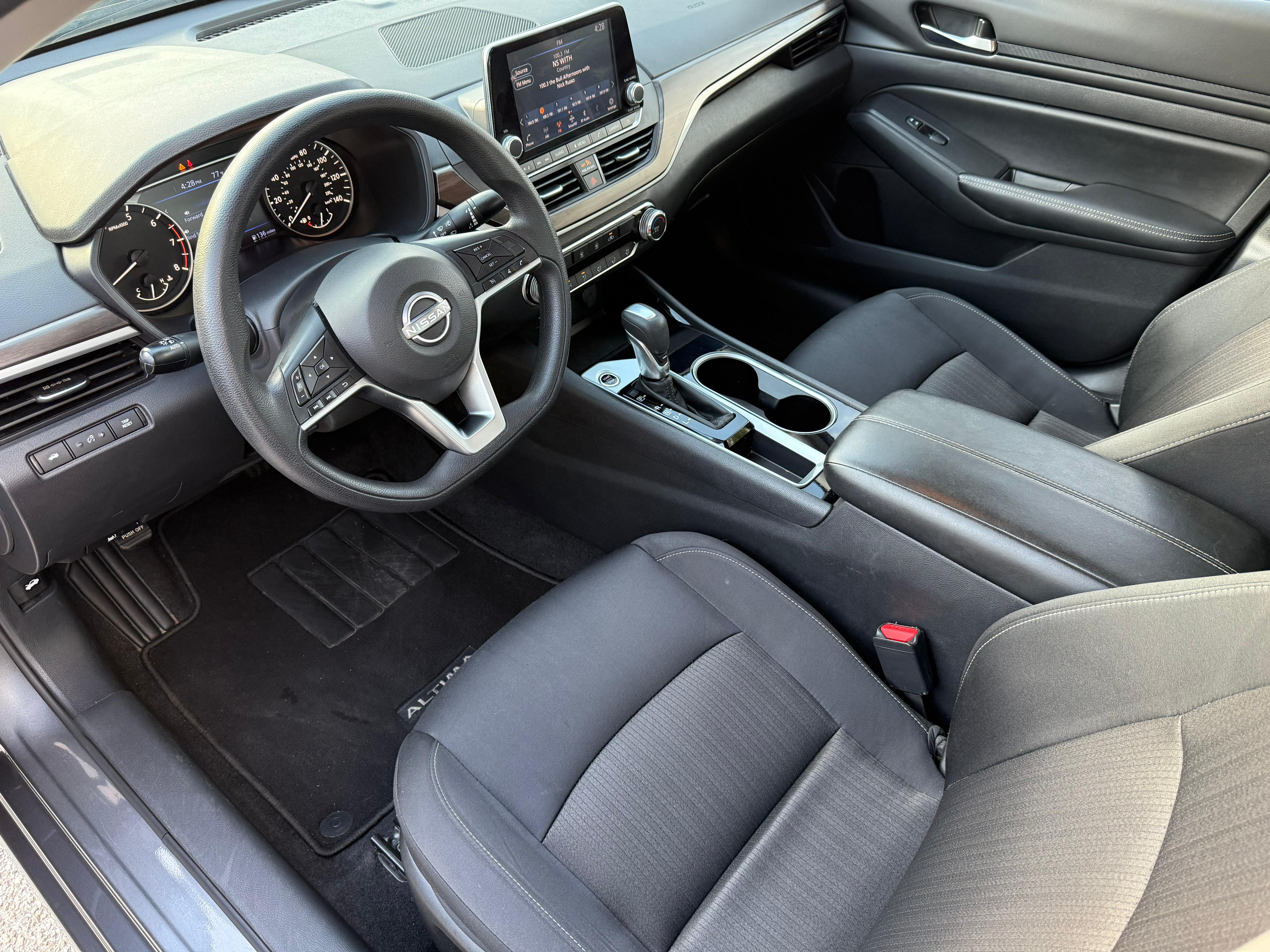 2024 Nissan Altima SV - Image 3